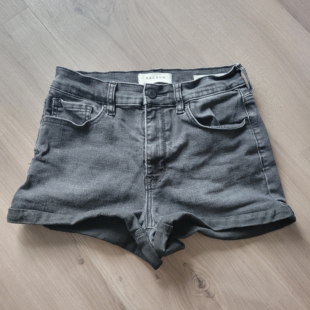 PacSun The Shortie Black Gray Shorts Size 27